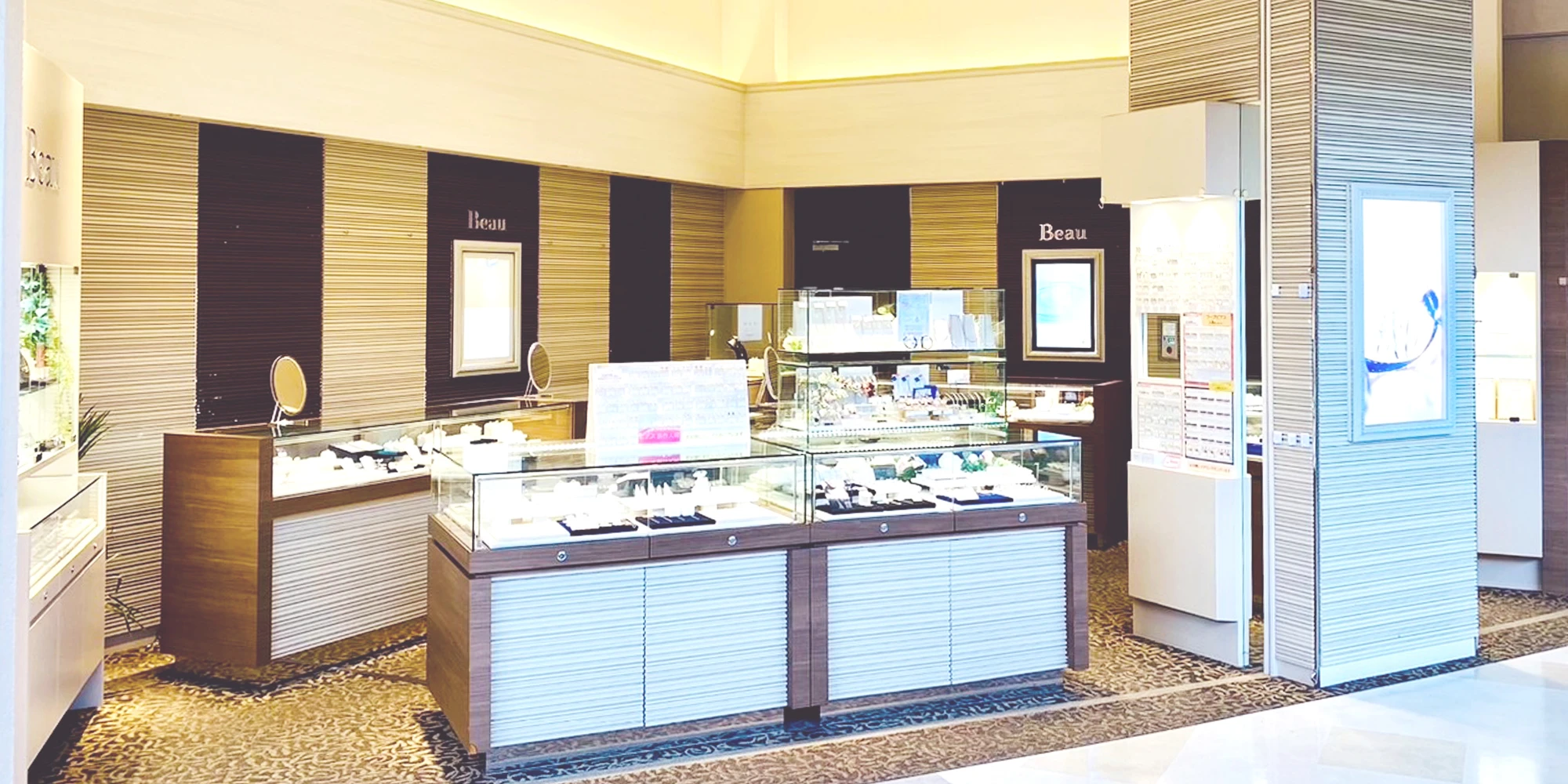 ジュエリービュー イオンモール広島府中店の店内イメージ